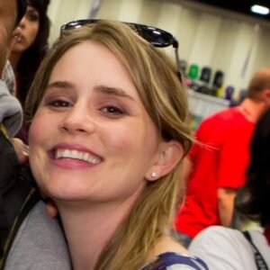 Photo of Alison Lohman