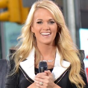 Photo of Carrie Underwood