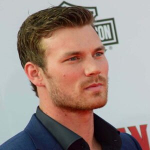 Photo of Derek Theler