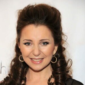 Photo of Donna Murphy
