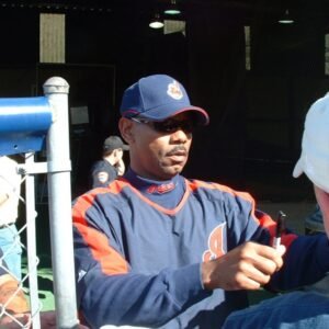 Photo of Ellis Burks