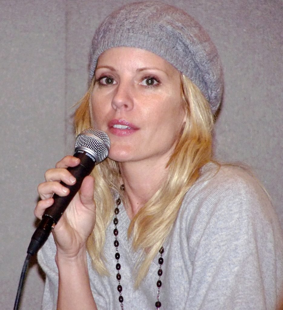 Photo of Emma Caulfield