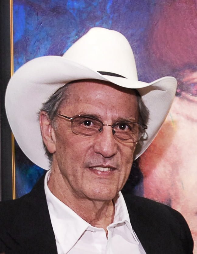 Photo of James Gill (artist)