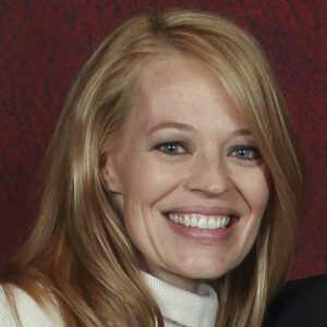 Photo of Jeri Ryan