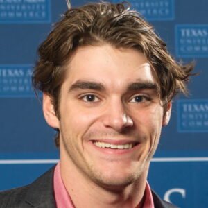Photo of RJ Mitte