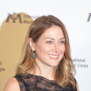 Photo of Sasha Alexander