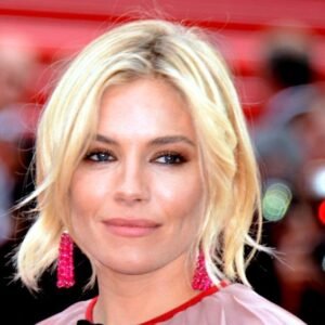 Photo of Sienna Miller