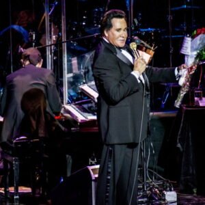 Photo of Wayne Newton