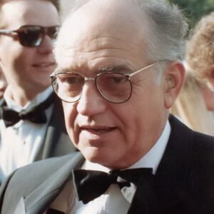 Photo of Richard Dysart