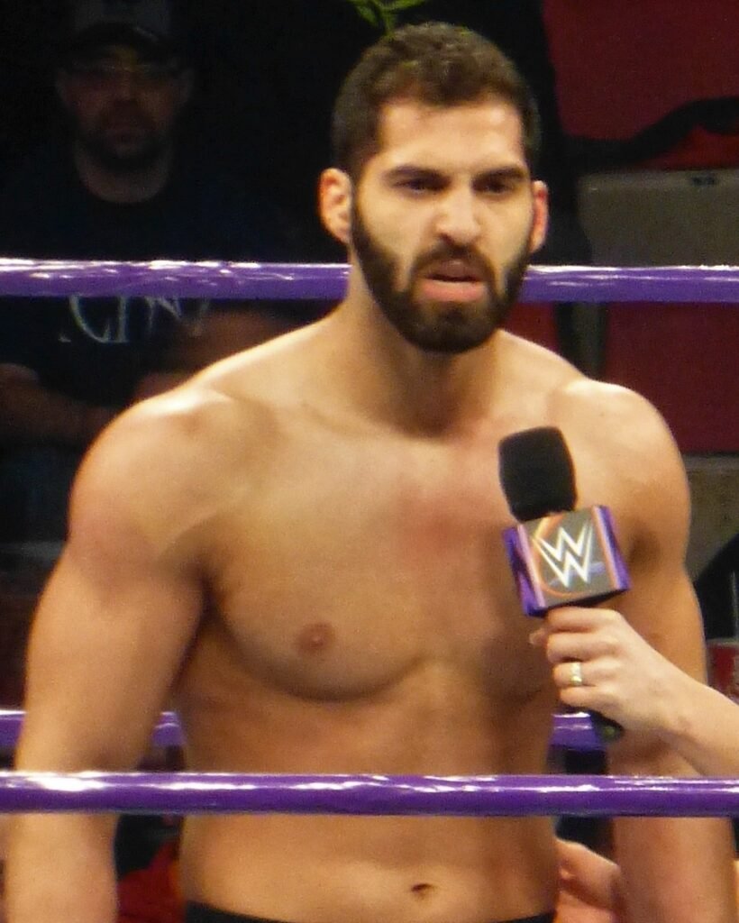 Photo of Ariya Daivari