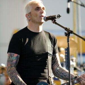 Photo of Art Alexakis