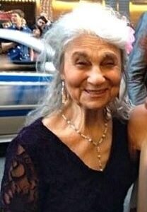 Photo of Lynn Cohen