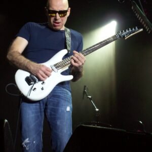 Photo of Joe Satriani