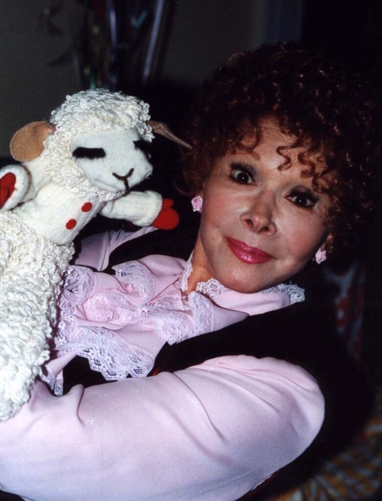 Photo of Shari Lewis