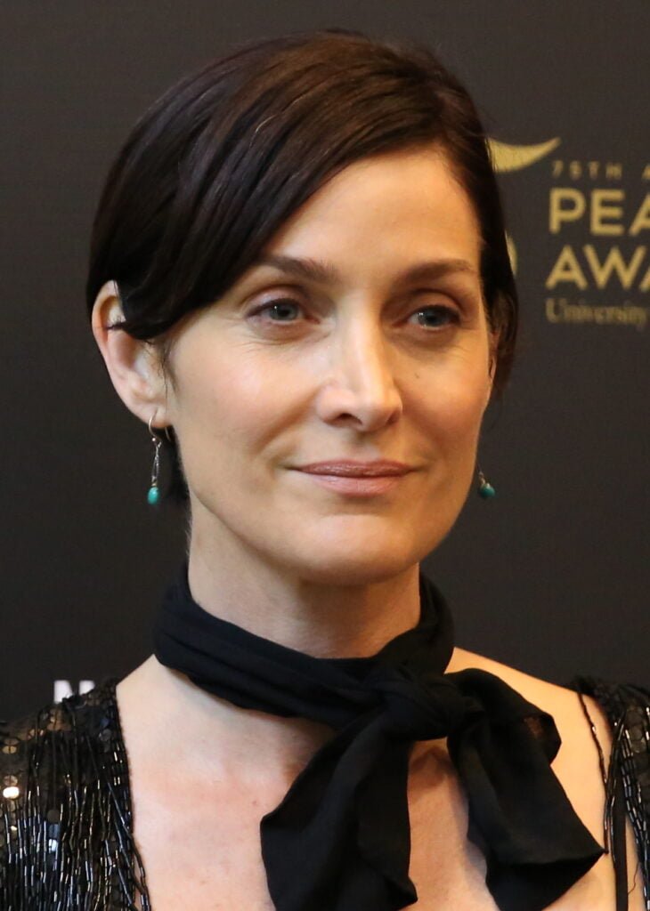 Photo of Carrie-Anne Moss