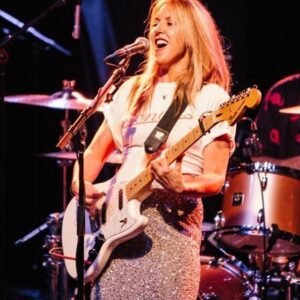 Photo of Liz Phair