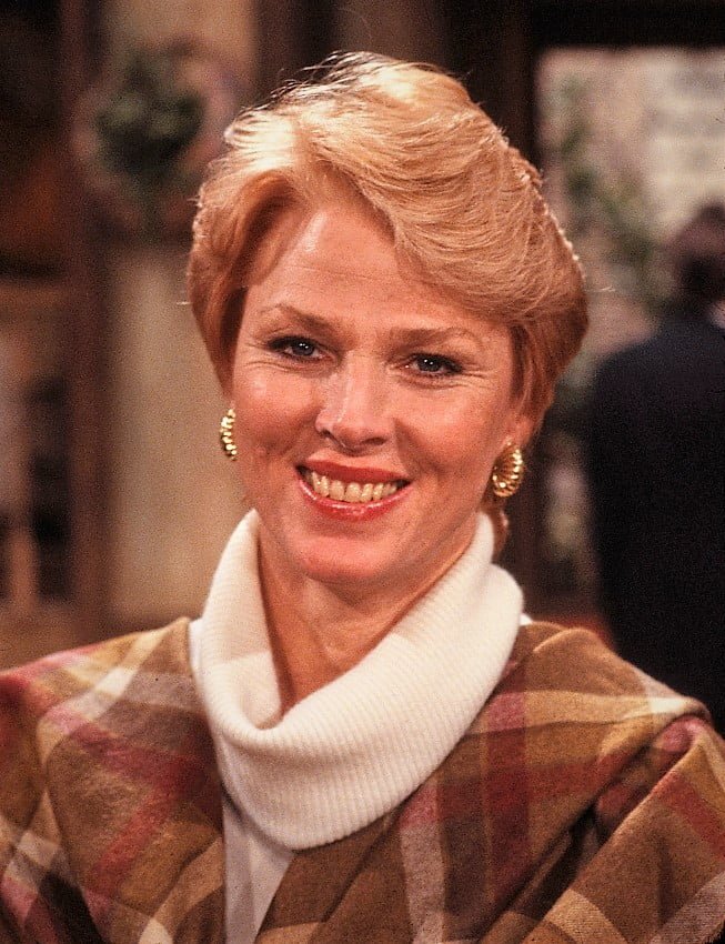Photo of Mariette Hartley