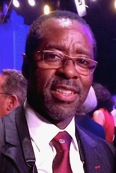 Photo of Courtney B. Vance