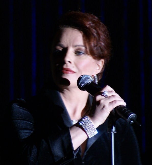 Photo of Sheena Easton