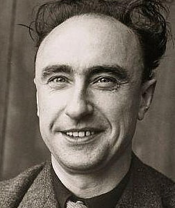 Photo of Yves Tanguy