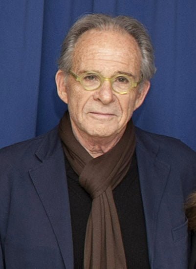 Photo of Ron Rifkin