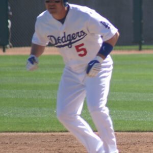 Photo of Mark Loretta