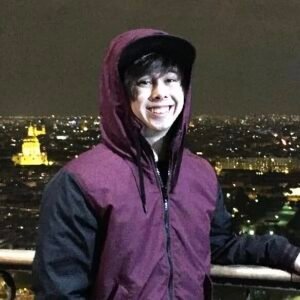 Photo of LeafyIsHere