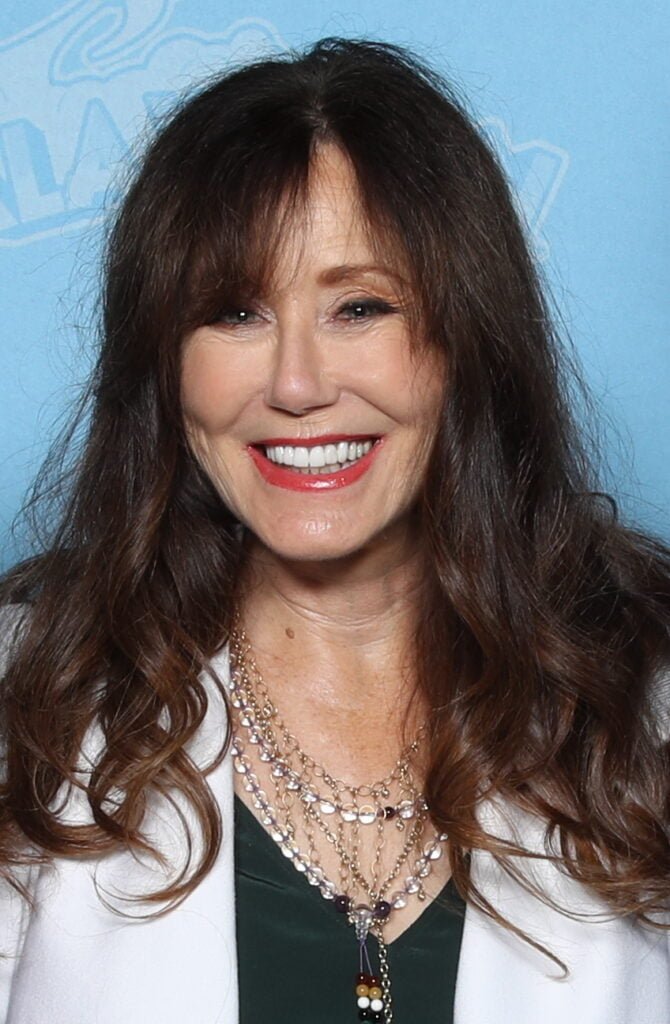 Photo of Mary McDonnell