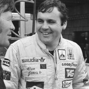 Photo of Alan Jones (racing driver)