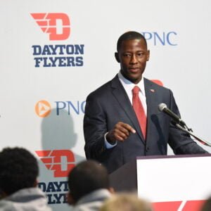 Photo of Anthony Grant (basketball)