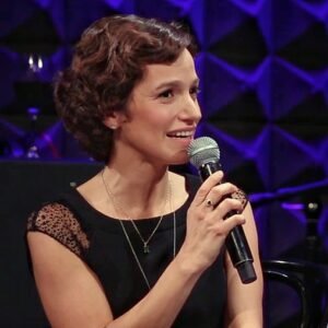 Photo of Catie Lazarus