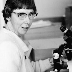 Photo of Elizabeth Edgar