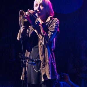 Photo of Poe (singer)