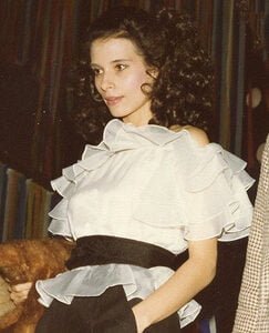 Photo of Theresa Saldana