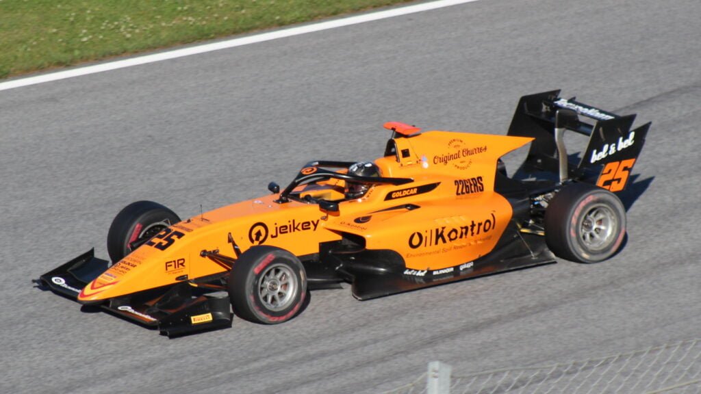 Photo of Sebastián Fernández (racing driver)