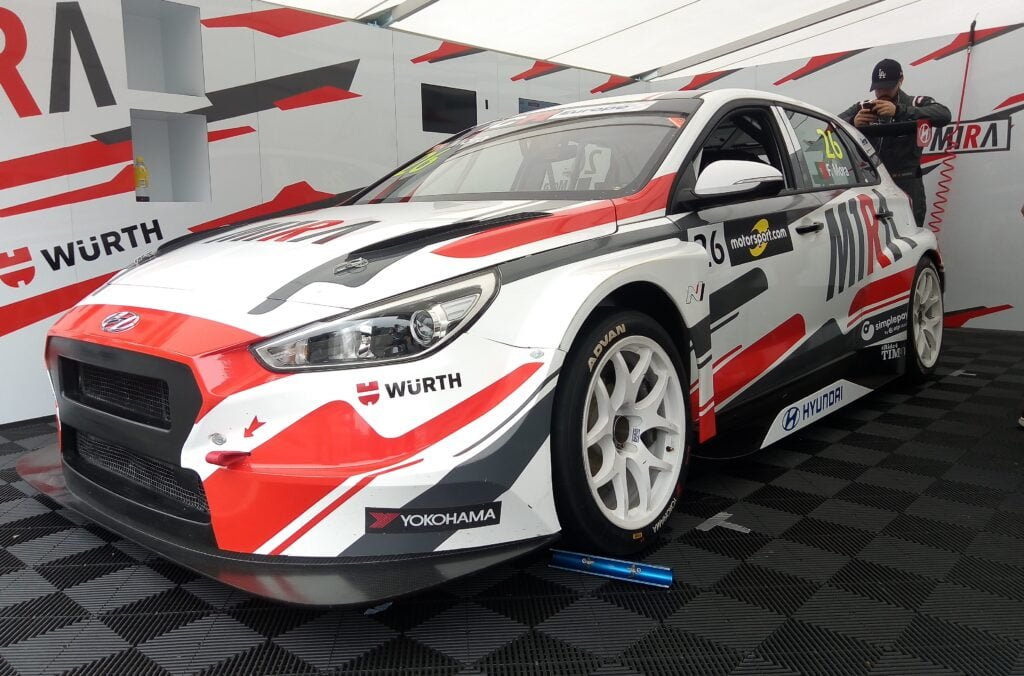 Photo of Francisco Mora (racing driver)