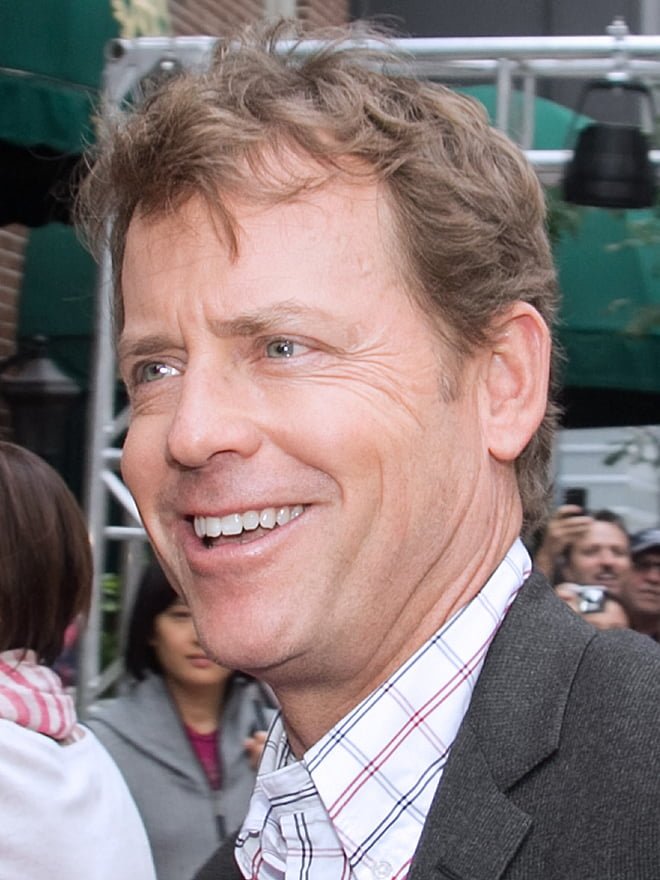 Photo of Greg Kinnear