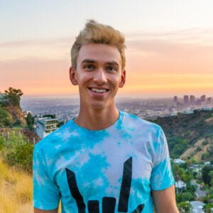 Photo of Stephen Sharer