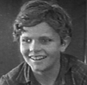 Photo of Leon Janney