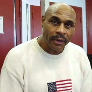 Photo of Oliver McCall