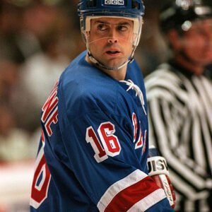 Photo of Pat LaFontaine