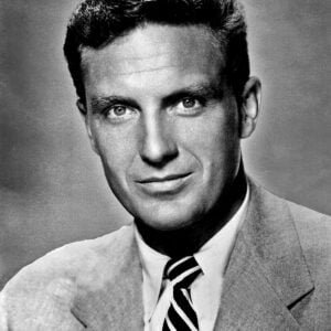 Photo of Robert Stack