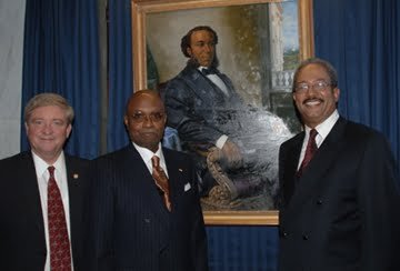 Photo of Simmie Knox