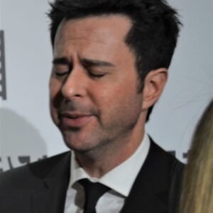 Photo of Jonathan Silverman