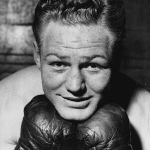 Photo of Lee Savold