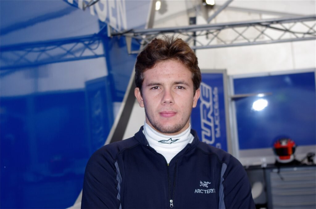 Photo of Carlos Muñoz (racing driver)