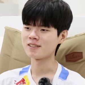 Photo of Deft (gamer)