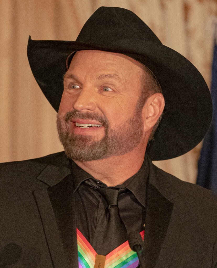 Is Garth Brooks Dead? Age Birthplace and Zodiac Sign