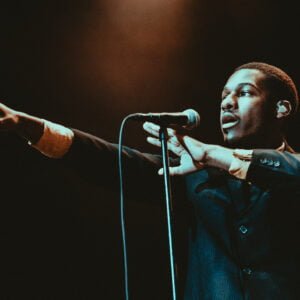Photo of Leon Bridges