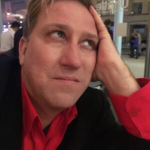 Photo of Mark Kostabi